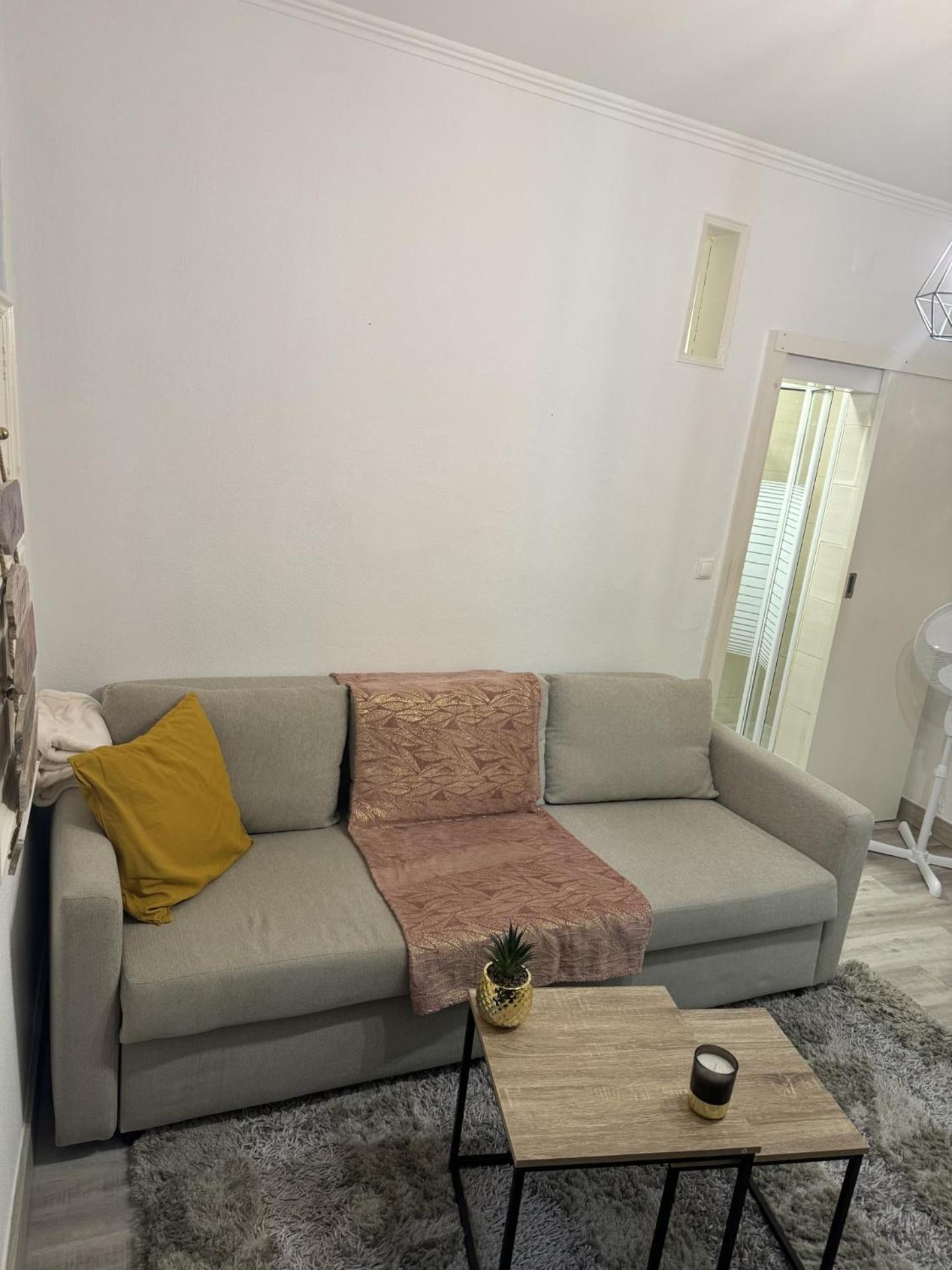 Appartamento Quiet Street Alfama Lisbona Esterno foto