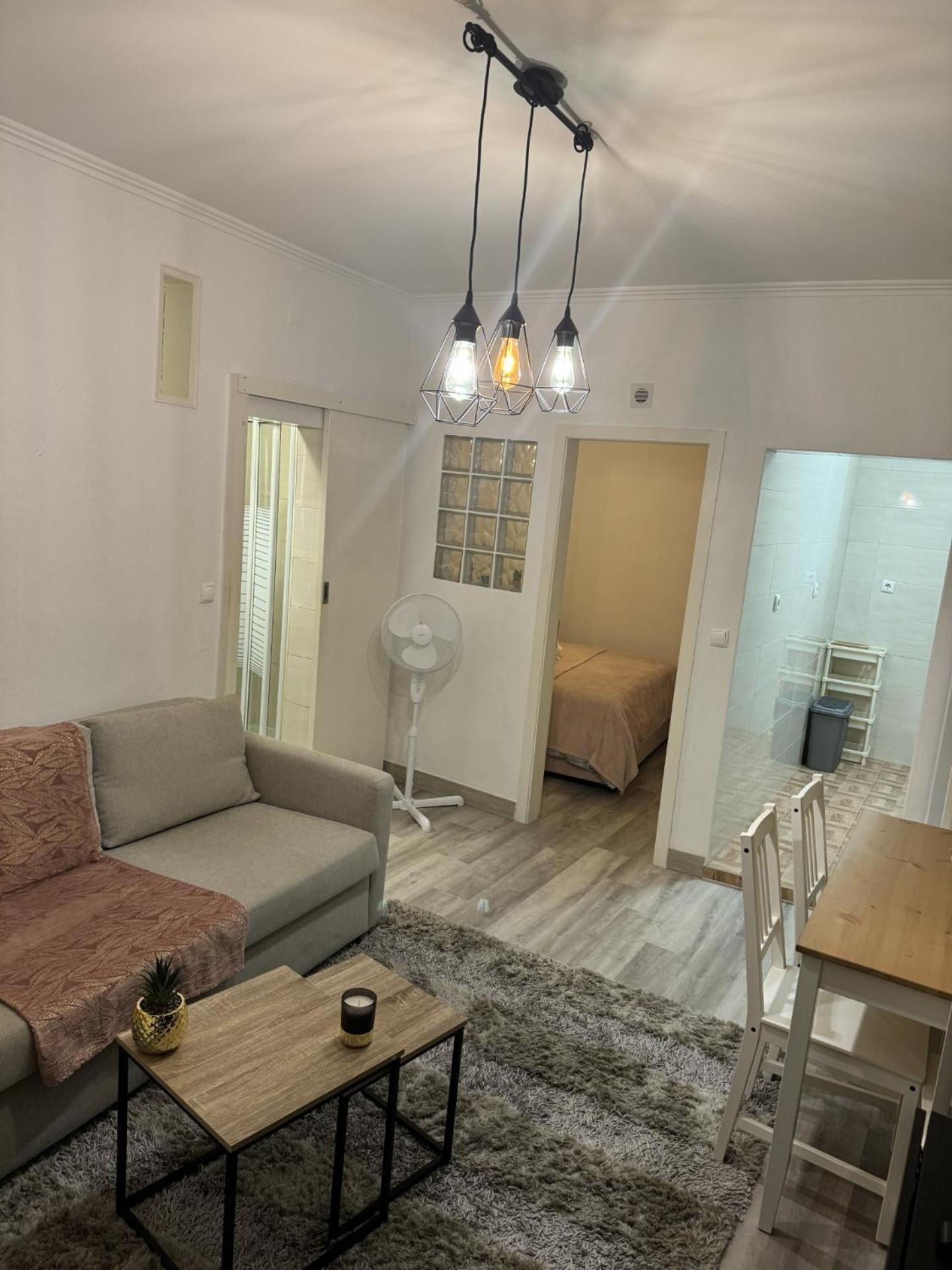 Appartamento Quiet Street Alfama Lisbona Esterno foto